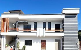 La Casa De Moni