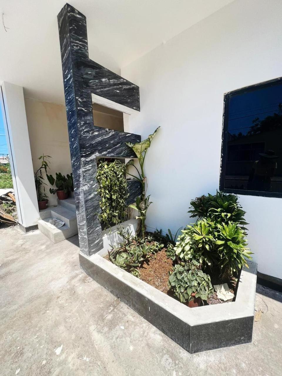 La Casa De Moni Apartment Puerto Baquerizo Moreno Exterior photo